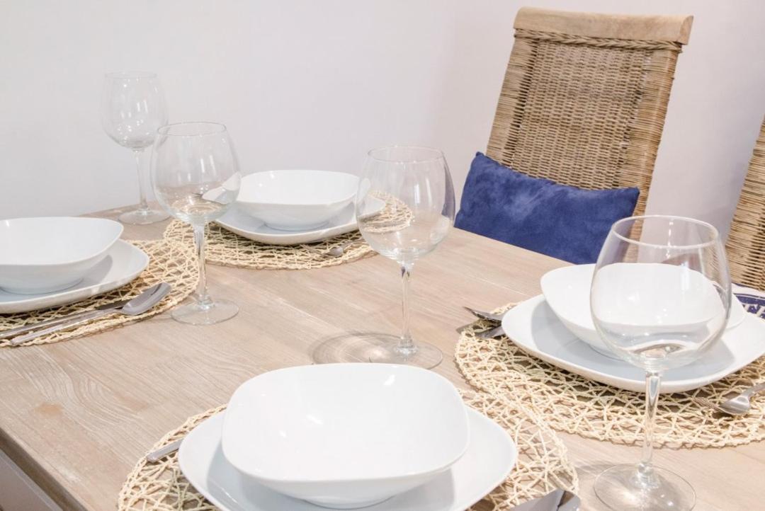 Comfy And Centric- 2bd 1bth- Espoz Y Mina *